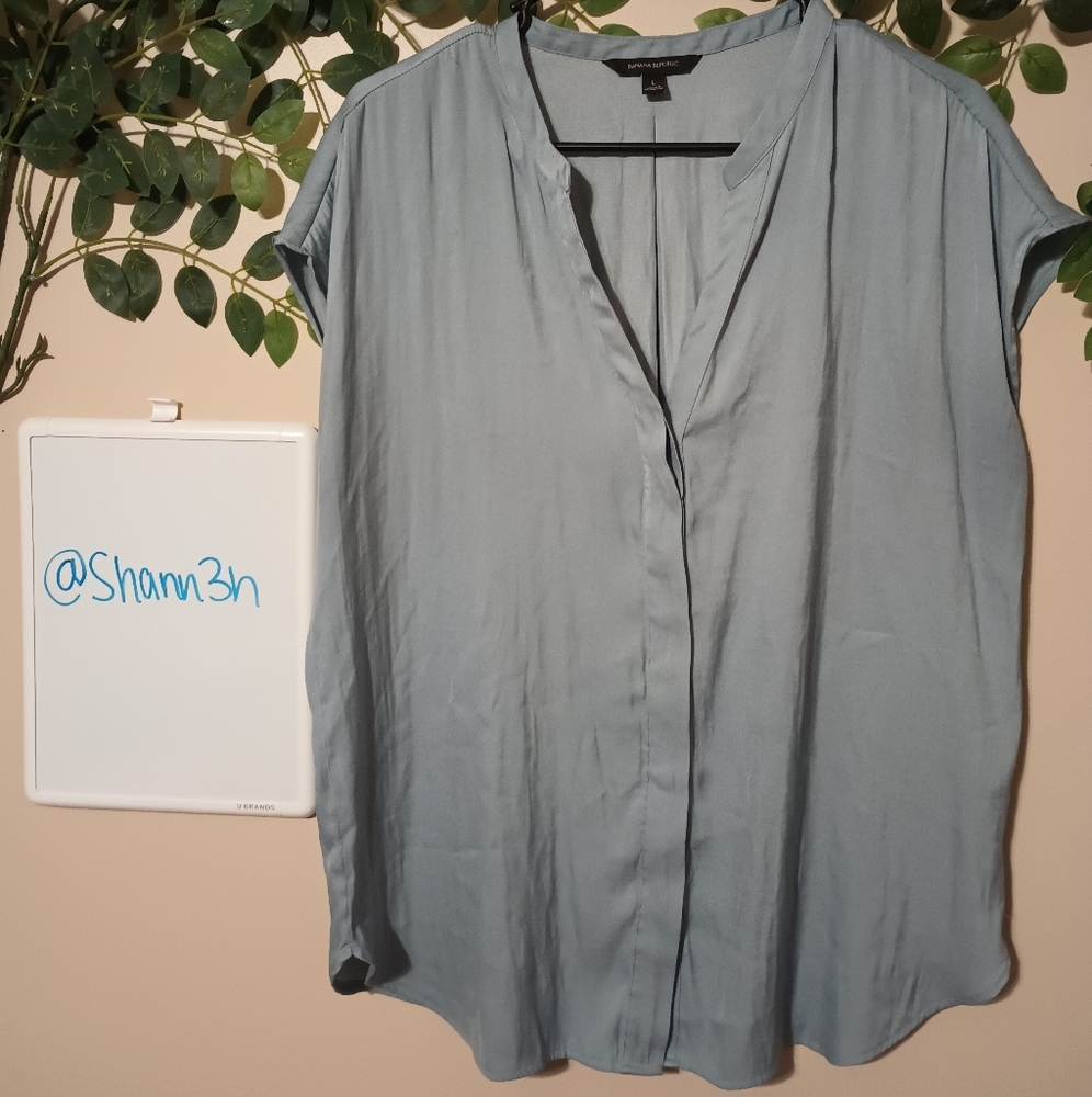 Banana Republic Dolman Sleeve Button Up Relaxed Fit Twill Shirt